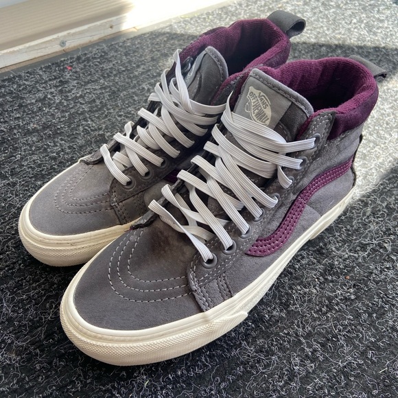 High tops vans size 5 - Picture 1 of 4